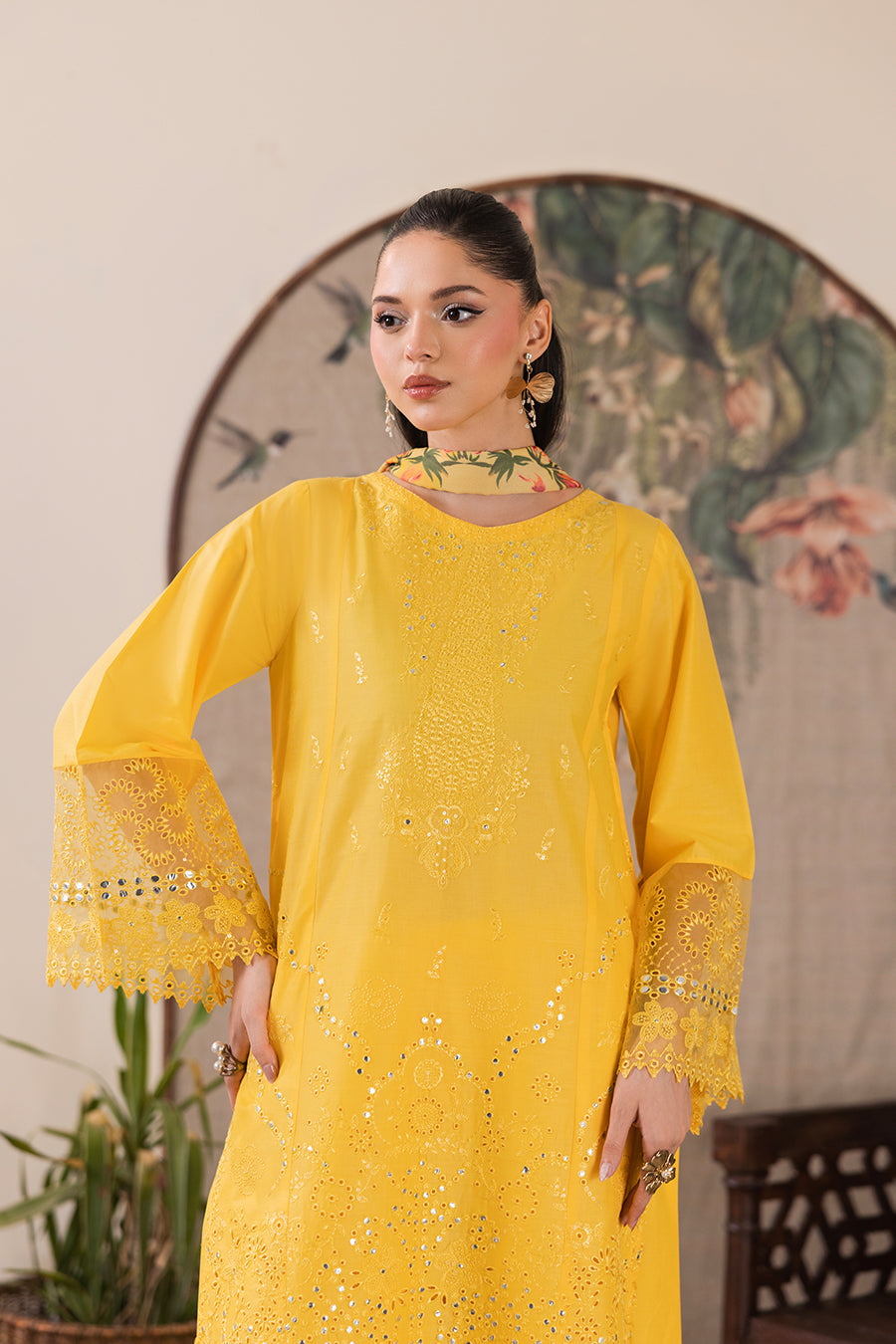 Golden Topaz-Luxury Pret (3PC)