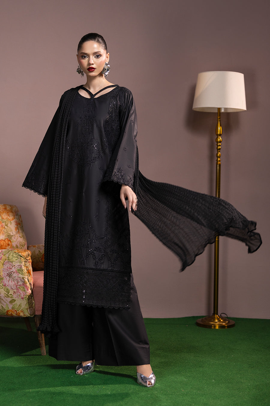 Obsidian-Luxury Pret (3PC)