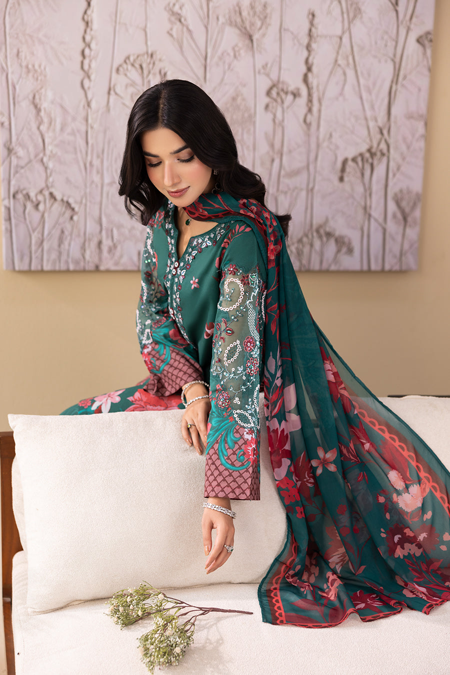 WHISPER – Printed Luxury Pret (3Pcs)